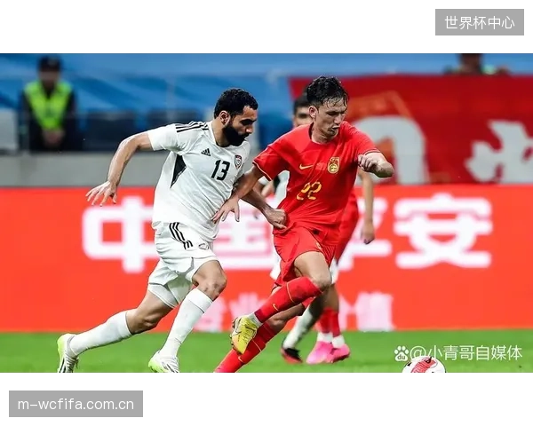 身高优势明显，乌兹别克斯坦在定位球防守中将利用身体条件限制对手。
